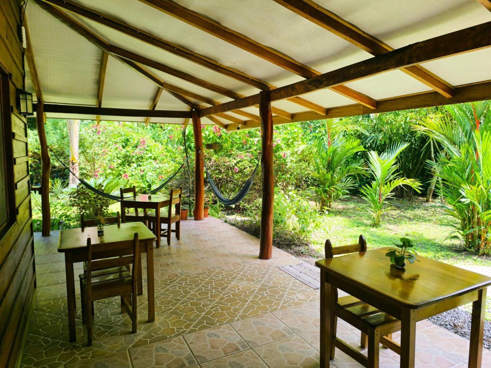 Relax Natural Village Adults Only Puerto Viejo de Talamanca Dış mekan fotoğraf